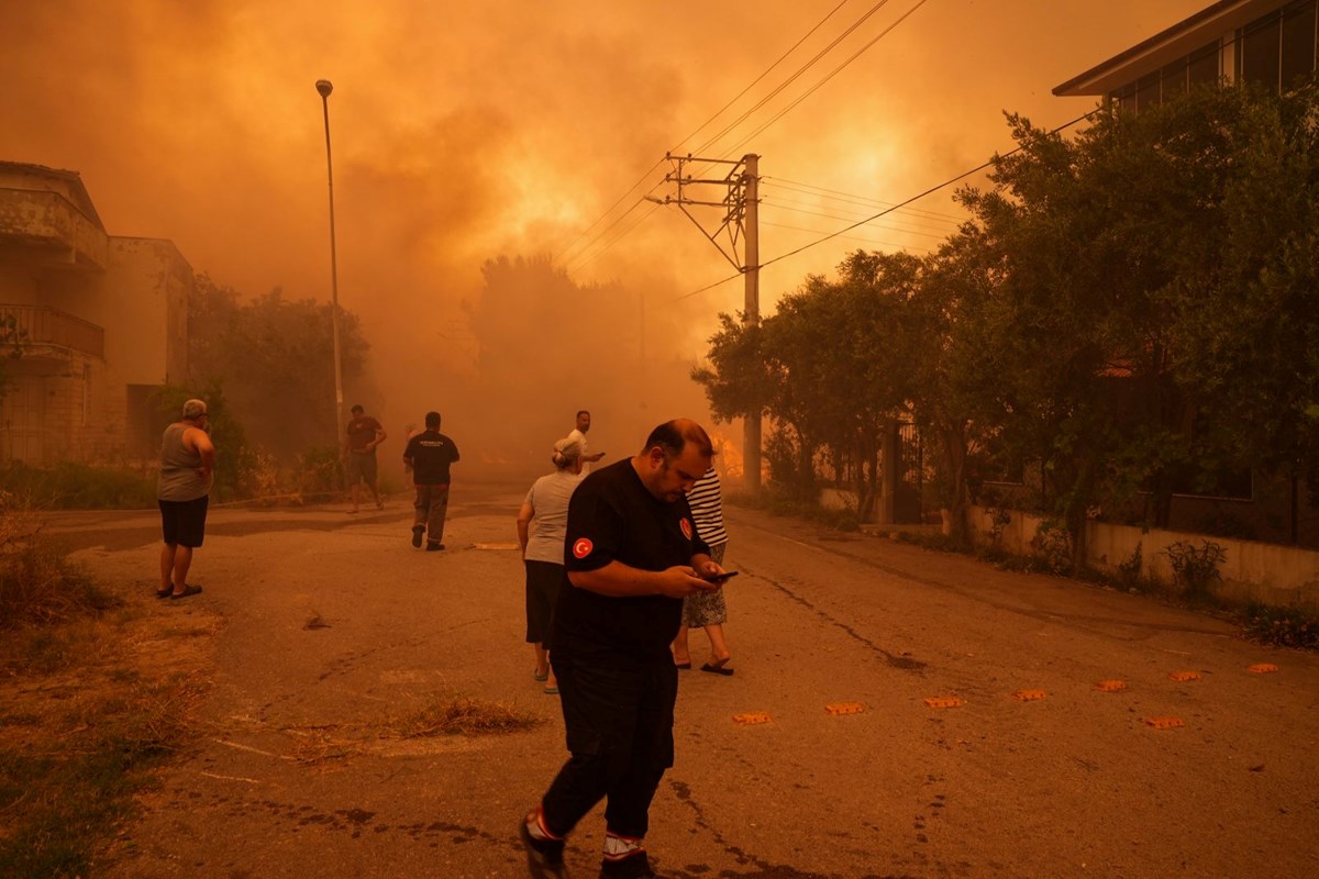 Türkiye'nin ciğerleri yanıyor: İşte yangınlarda son durum - görsel 11