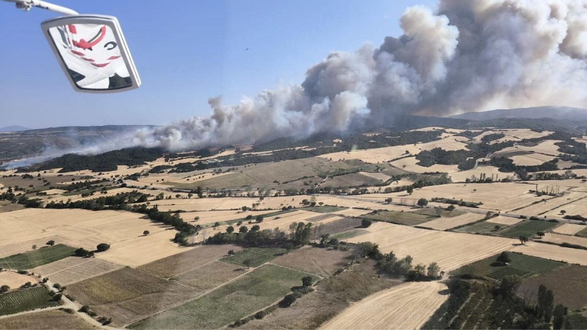 Çanakkale'de yangın: Dört köy tahliye edildi - görsel 4
