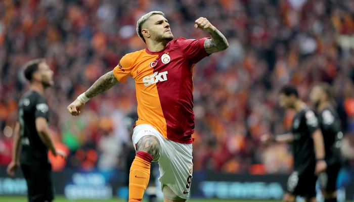 Galatasaray'ın 4-1'lik galibiyetinin ardından yıldız ismine beklenmedik eleştiri!  "Galatasaray ilk 11'den ayrılmamalı"