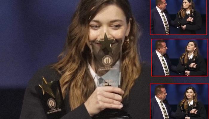 Afra Saraçoğlu ödül töreninde zorlandı!  Yapılan temastan rahatsız oldu