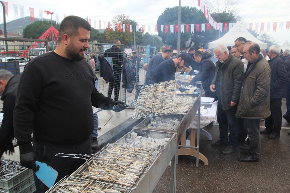 7 ton tüketildi, uzun kuyruklar oluştu! Vatandaşlar akın etti.
