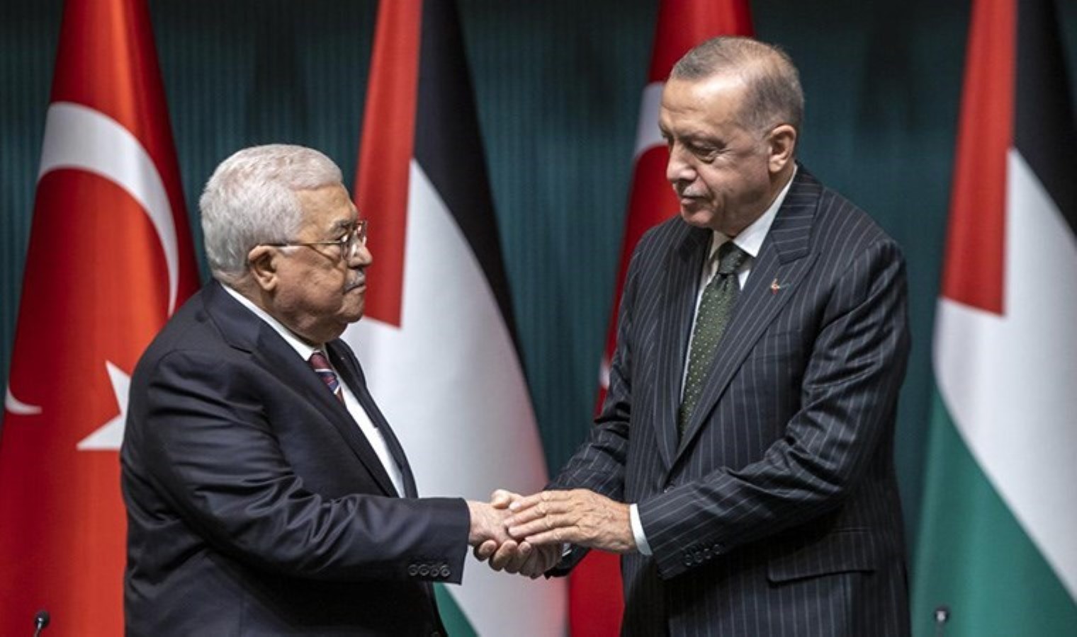 Erdoğan 'özür dilemesi gerektiğini' söyledi: 'Mahmud Abbas başka bir tarihte gelecek' - Son Dakika Siyaset Haberleri