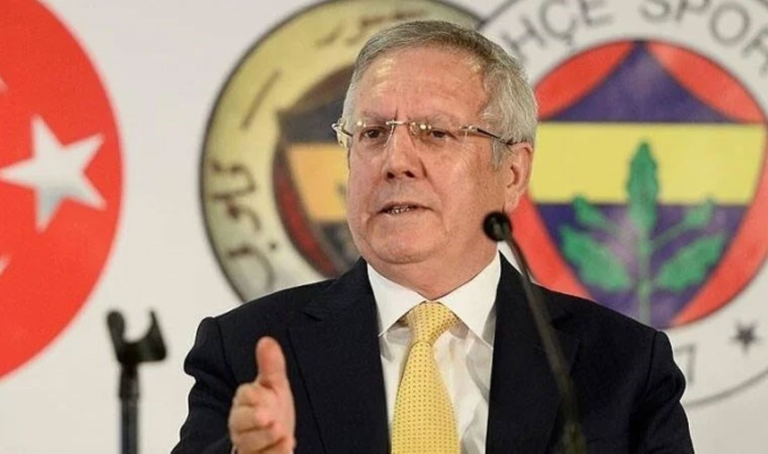 Aziz Yıldırım'dan Jose Mourinho konusunda Beşiktaş'a tepki - Son Dakika Spor Haberleri