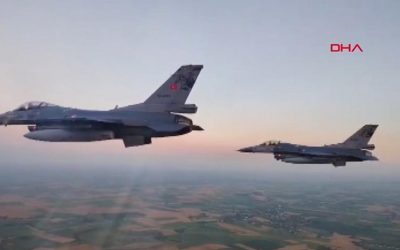 Kozan’da Kurtuluşun 106. Yılında Muharip Uçak Gösterisi Hayranlık Uyandırdı