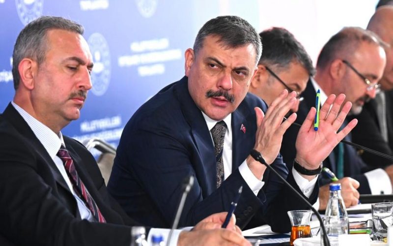 Bakan Çiftçi: 1,4 Milyon Suriyeli Gönüllü Geri Dönüş Yaptı ve Göç Çalışmaları Devam Ediyor