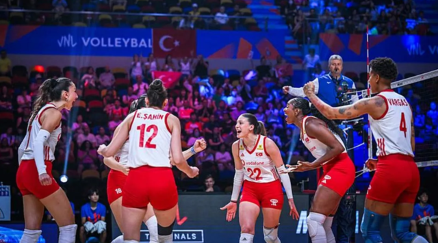 Filenin Sultanları, Çin’i Set Bırakmadan Finale Yükseldi