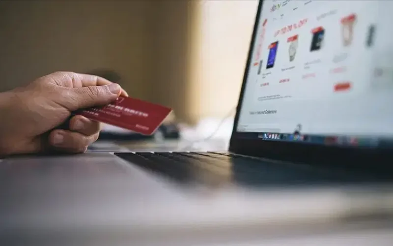 Online Alışverişte Sahte Yorumlara Son: Erişim Engeli ve Yeni Düzenlemeler