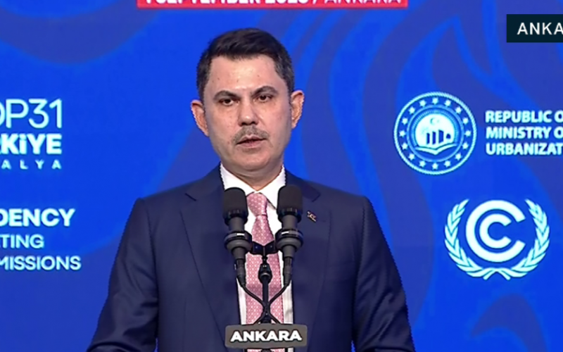 Bakan Kurum'dan COP31 İçin Çarpıcı Mesaj: Geçmişi Bırakıp Geleceğe Odaklanmalıyız